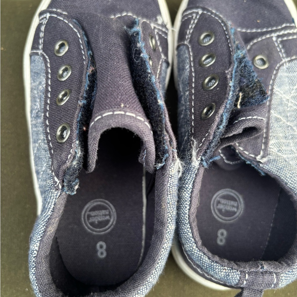 Blue Canvas Low-Top Sneakers with White Stitching